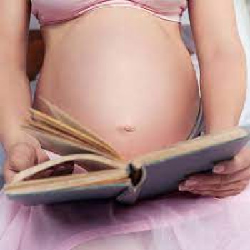 Книги, которые стоит прочитать будущим мамам